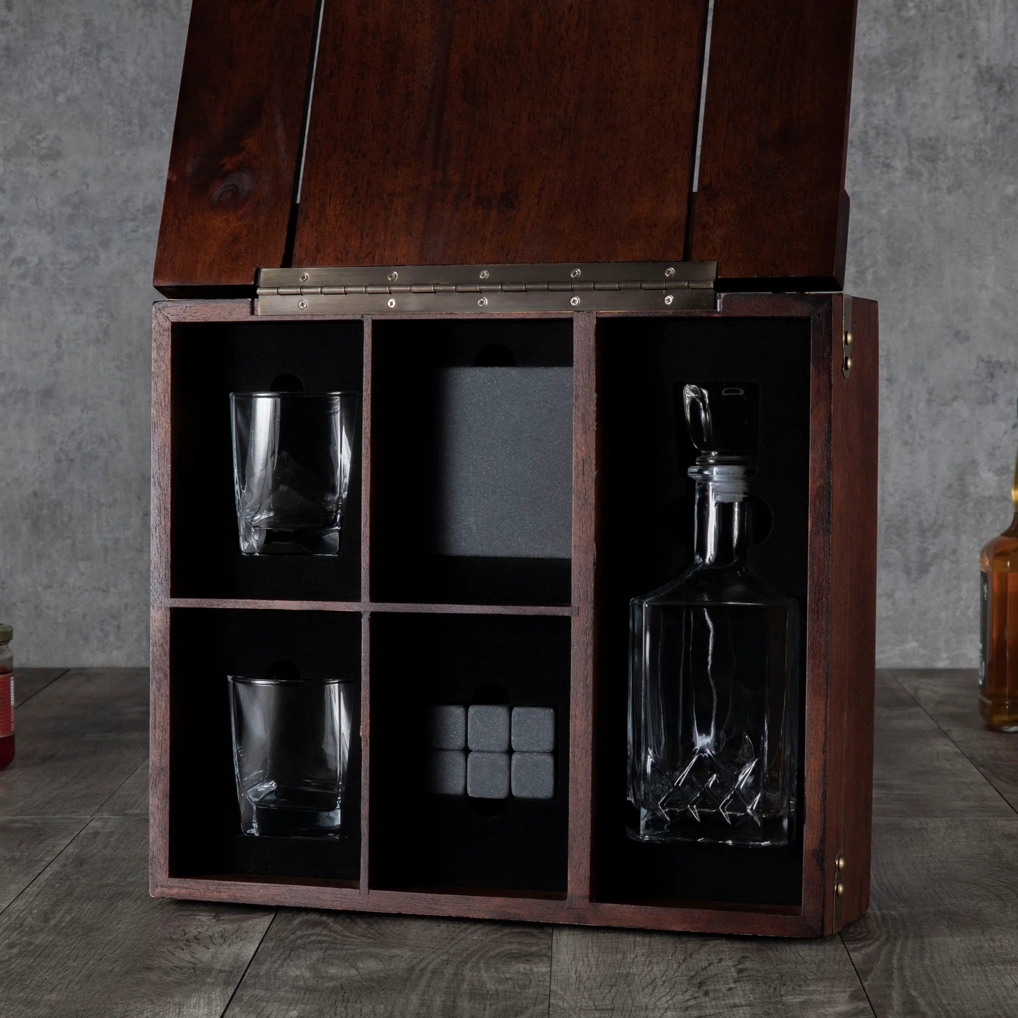 Legacy Whiskey Box Gift Set with Decanter