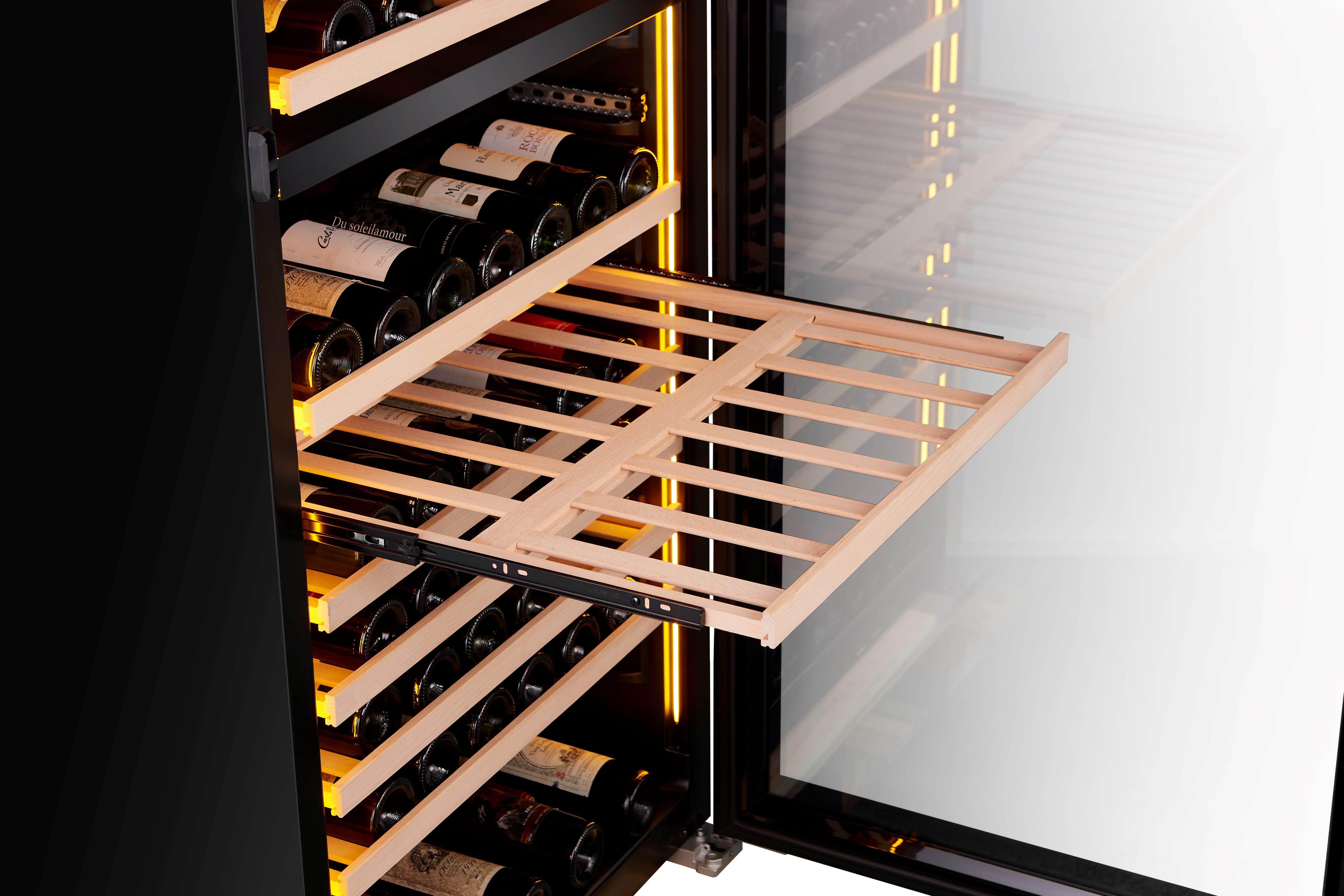 Vantaggio Wine Cellars Vantaggio V300 Dual Zone Wine Cabinet