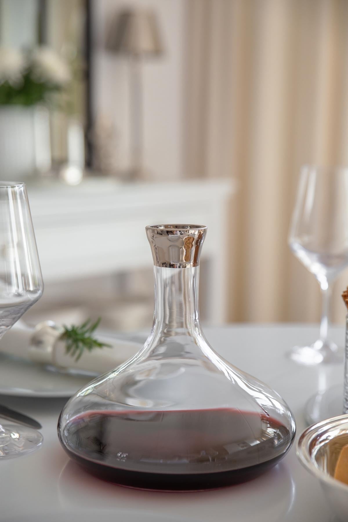 Edzard Carafe Edward