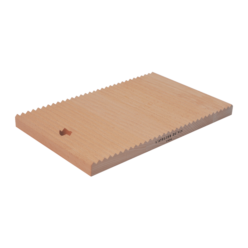 L'Atelier du Vin Double-Sided Cutting Board