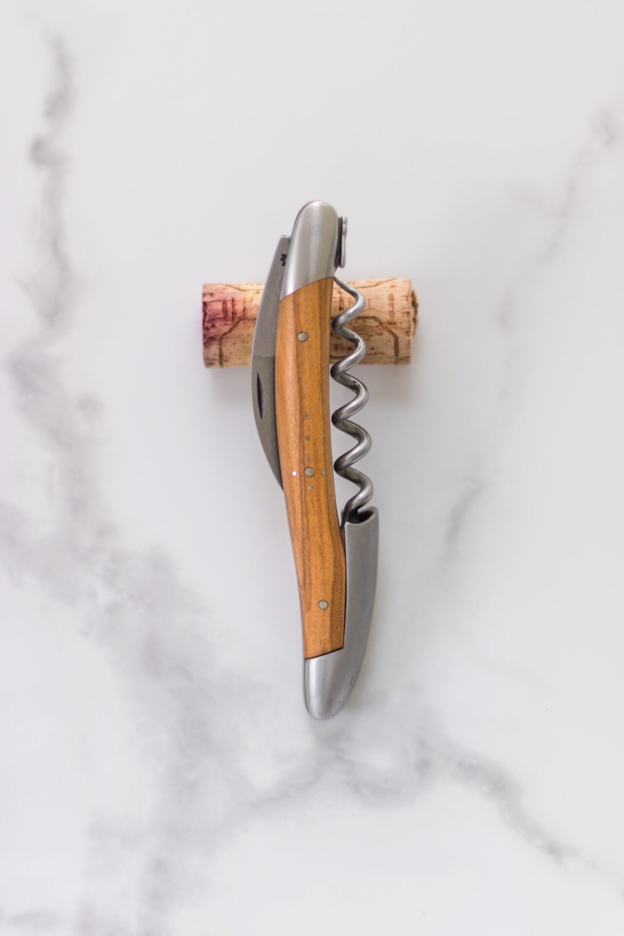 Forge de Laguiole Forge de Laguiole sommelier corkscrew/knife | Olivewood
