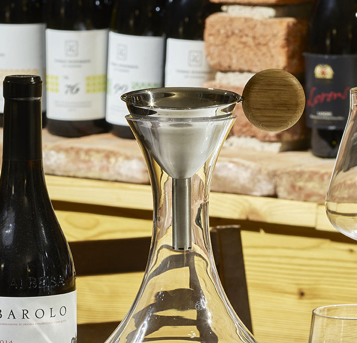PEDRO Decanting Wine Funnel in Stainless Steel