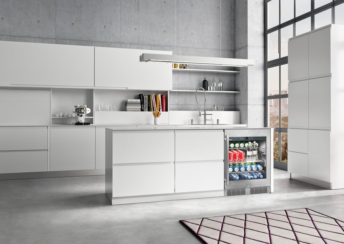 Liebherr Wine Cabinet: Built In, Single Zone - Under Counter Beverage