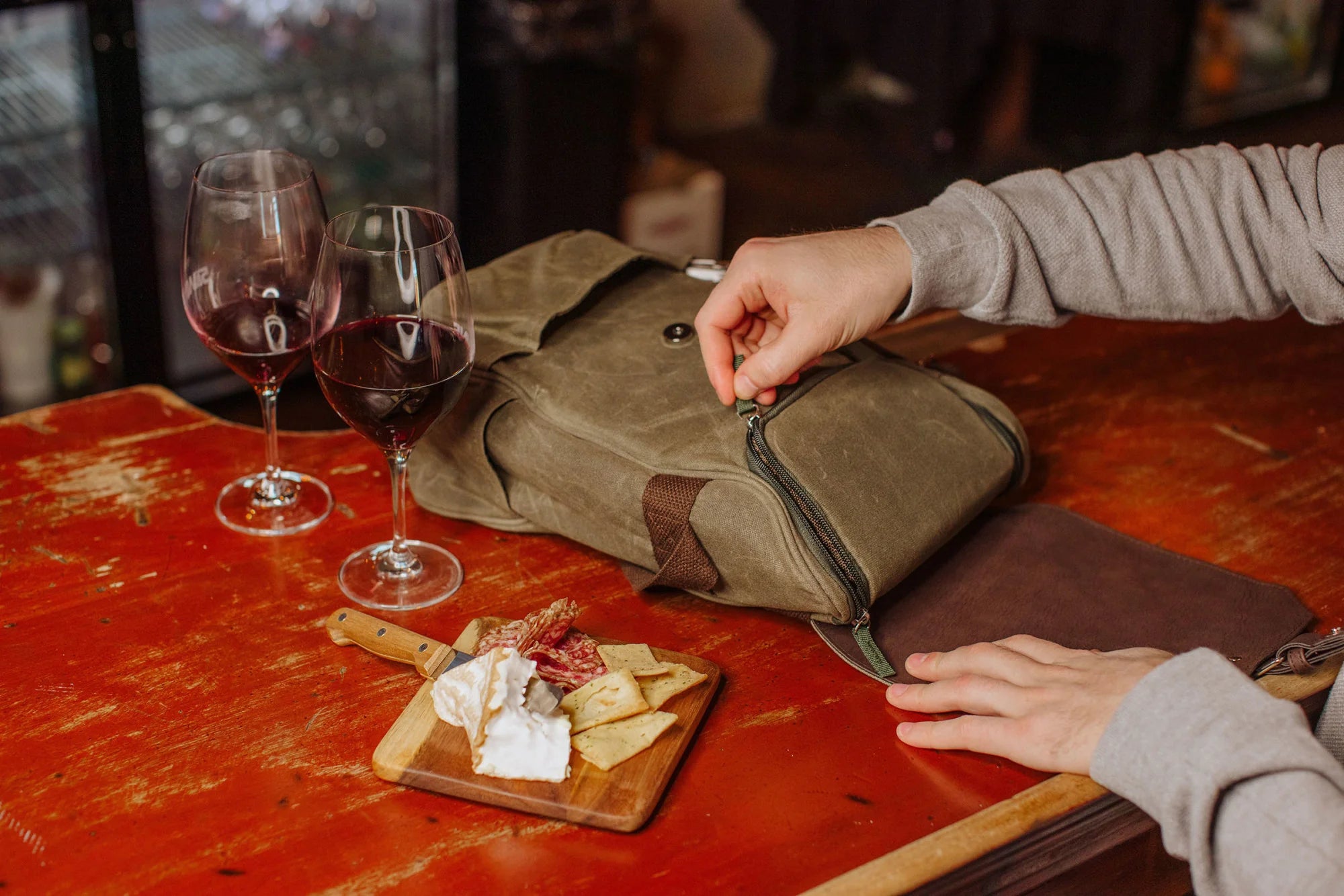 2 Bottle Insulated Wine & Cheese Bag